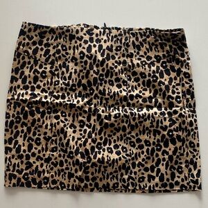 Vintage Y2K Cheetah Print Mini Skirt